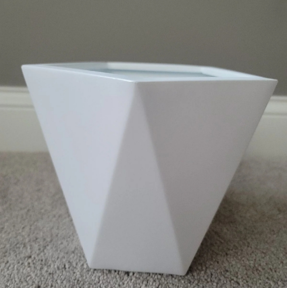 Haeden Planter-Medium